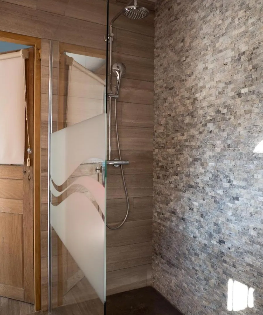 Bed & Breakfast La Chamade Grande Chambre B&B Independante Ventabren
